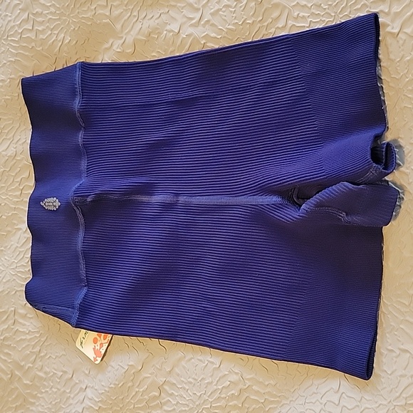 NWT Free People Movement Shorts - Picture 2 of 2